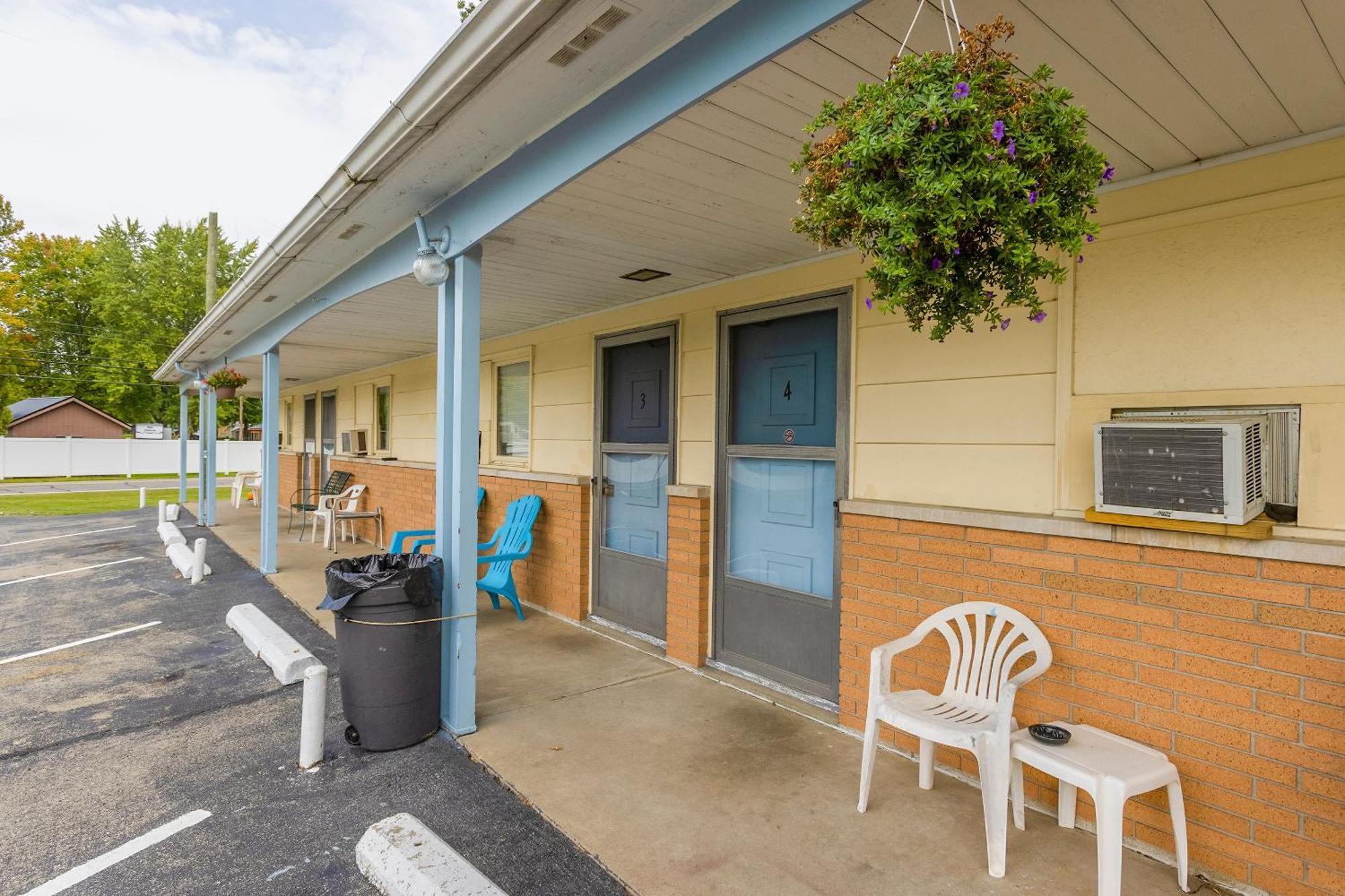 Parkside Motel By Oyo Meadville Conneaut Lake Conneaut Lakeshore Esterno foto
