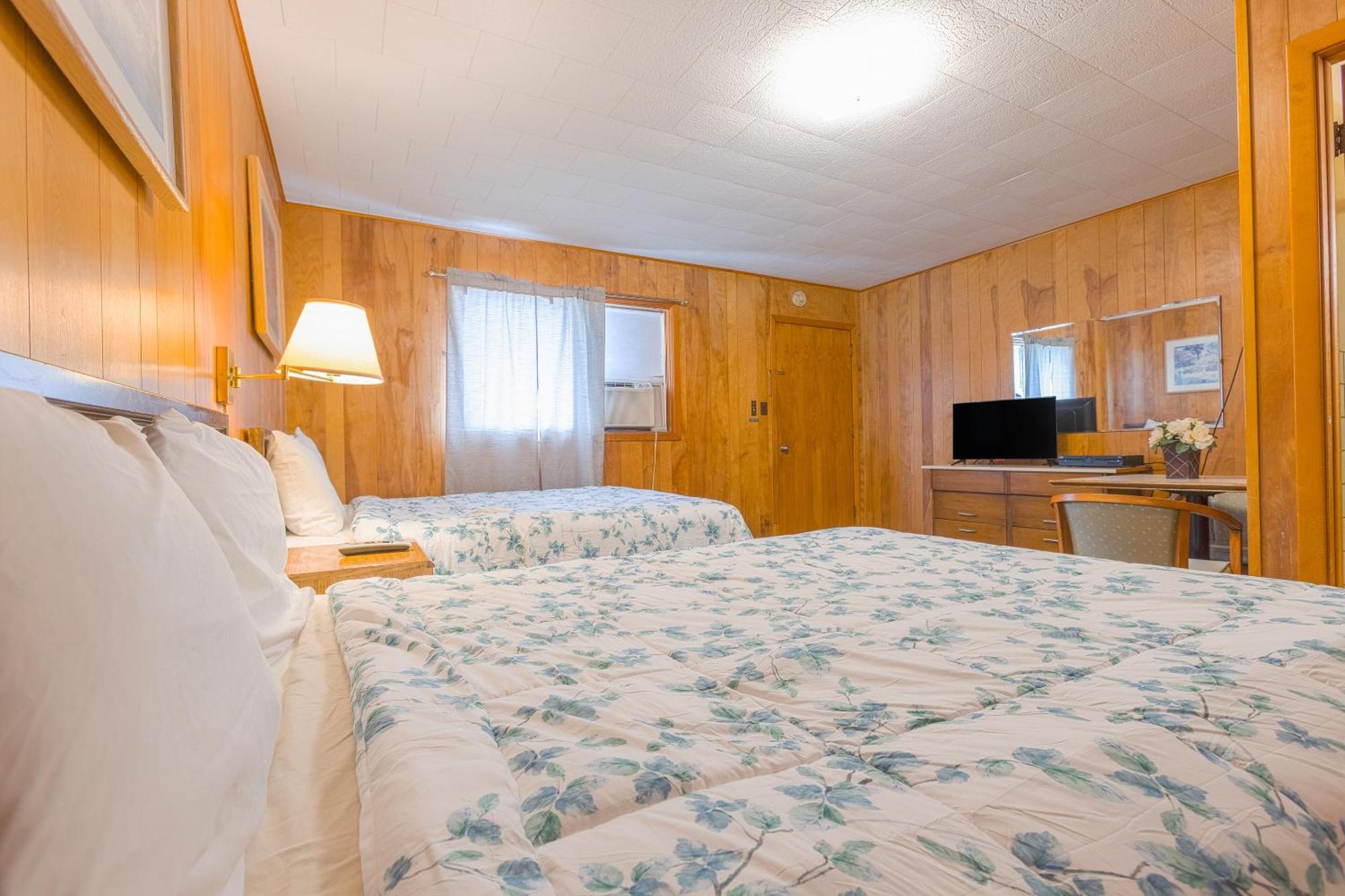 Parkside Motel By Oyo Meadville Conneaut Lake Conneaut Lakeshore Esterno foto